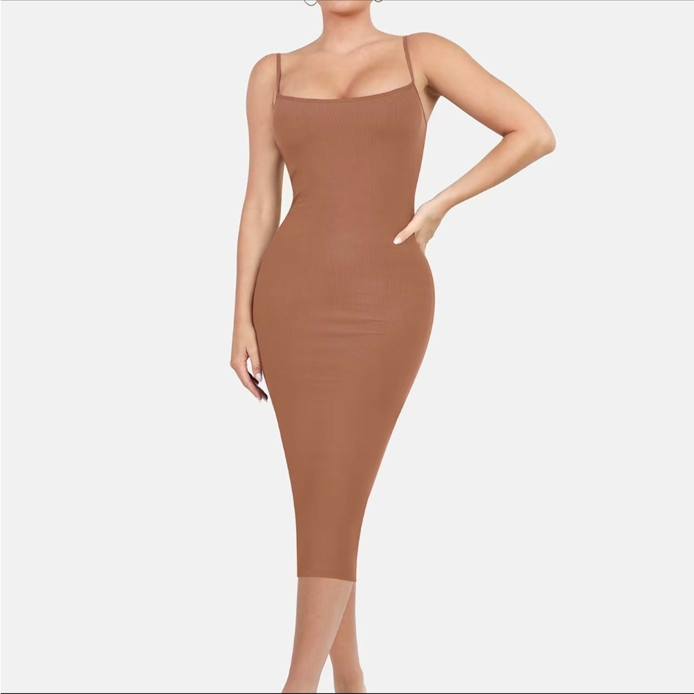 Shareware body on dress